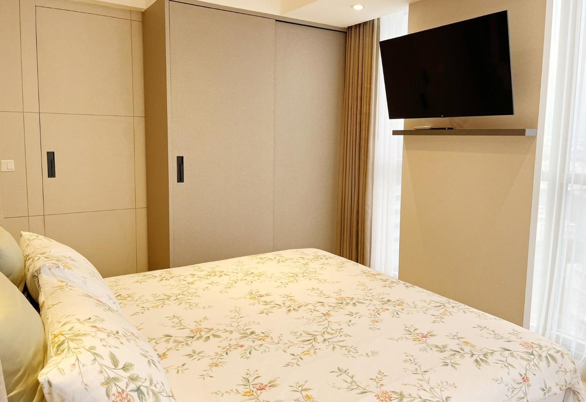 Gold Coast Pik Sea View Apartments By Longesuites Jakarta Rom bilde