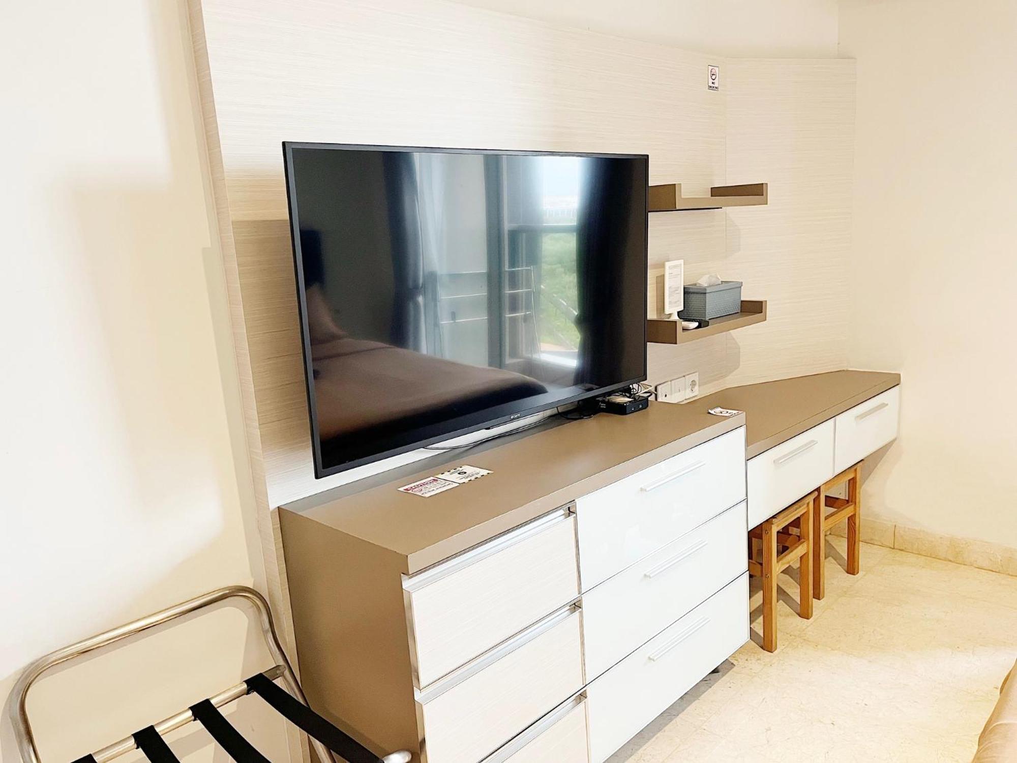 Gold Coast Pik Sea View Apartments By Longesuites Jakarta Rom bilde