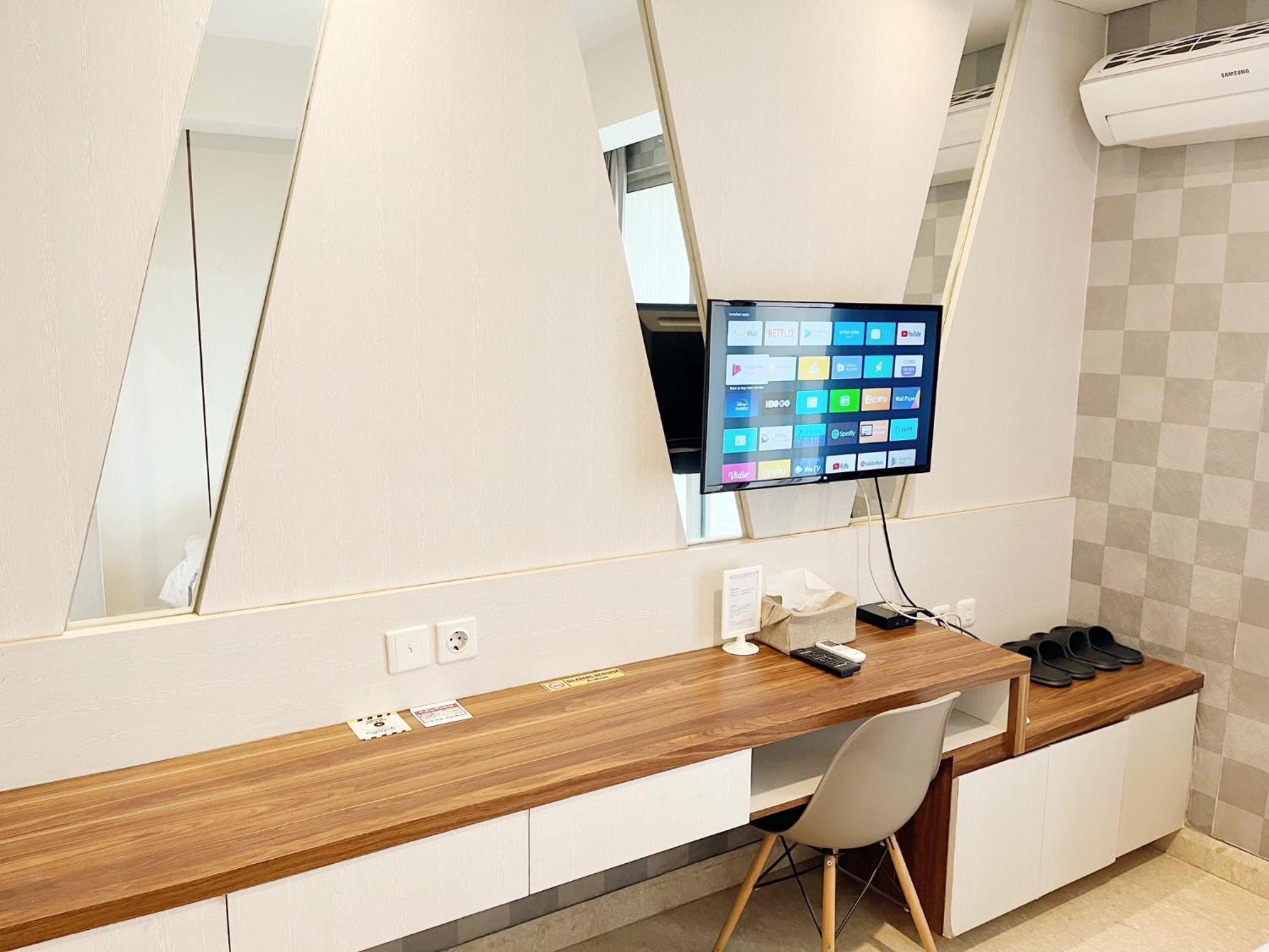 Gold Coast Pik Sea View Apartments By Longesuites Jakarta Rom bilde