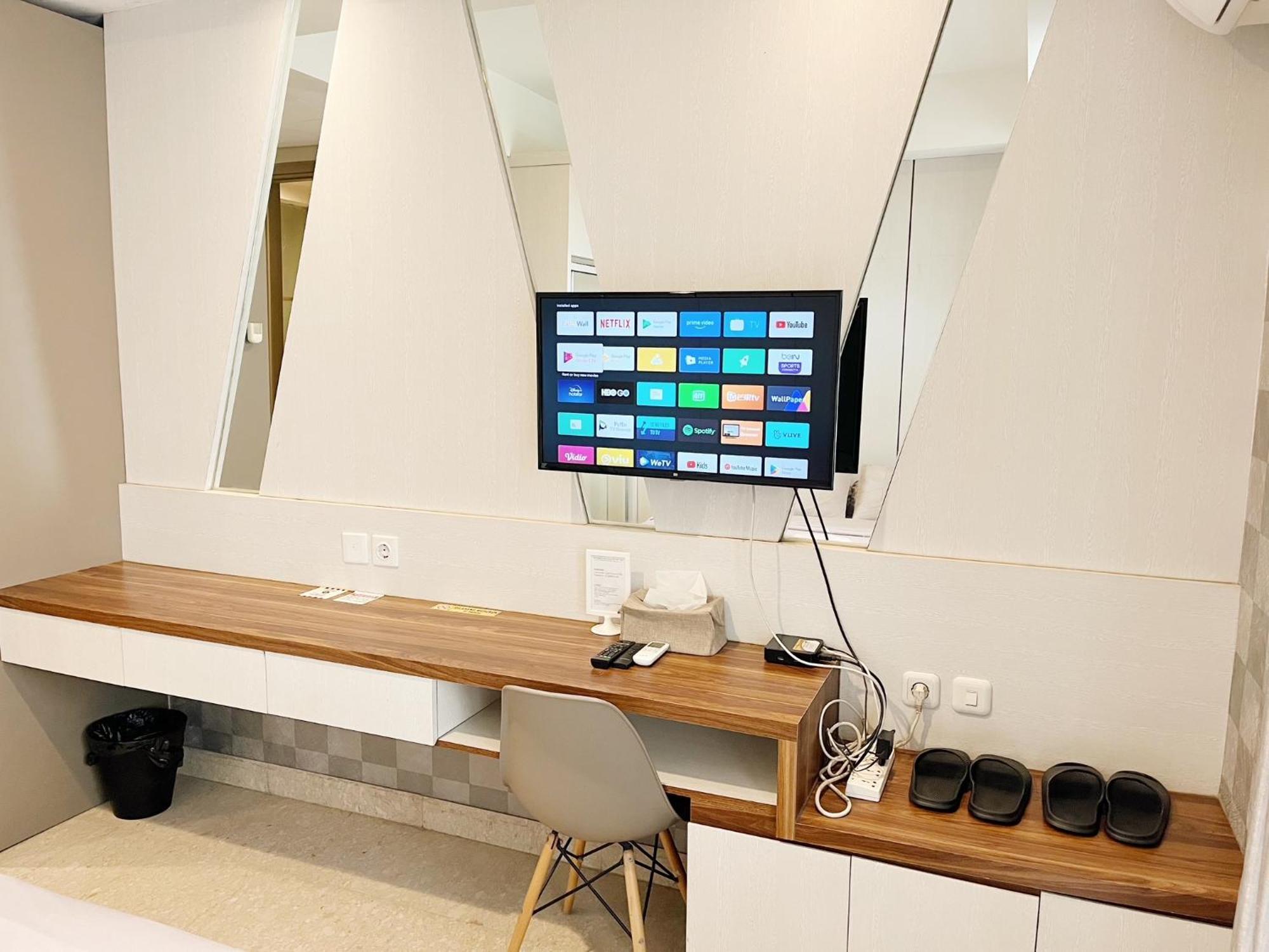 Gold Coast Pik Sea View Apartments By Longesuites Jakarta Rom bilde