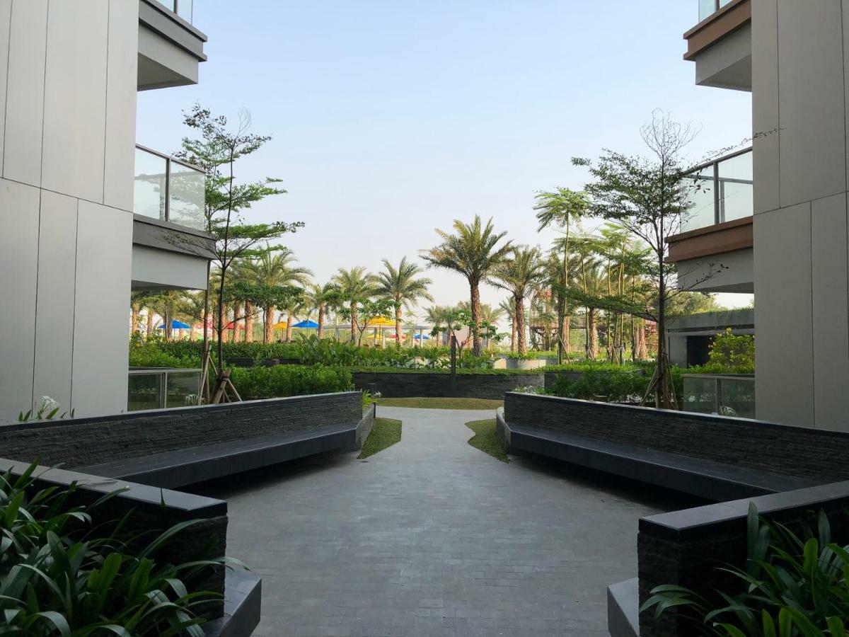 Gold Coast Pik Sea View Apartments By Longesuites Jakarta Eksteriør bilde