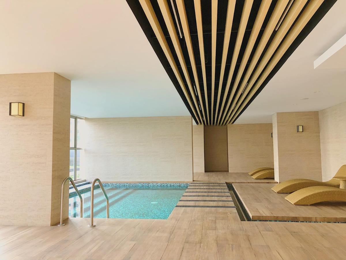 Gold Coast Pik Sea View Apartments By Longesuites Jakarta Eksteriør bilde